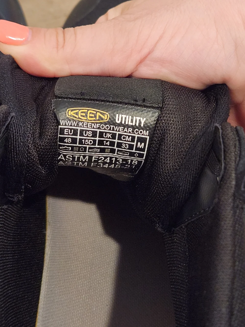 KEEN Utility Kenton Slip Resistant Composite Toe Metal Free Mid Work Shoe 15 EUC